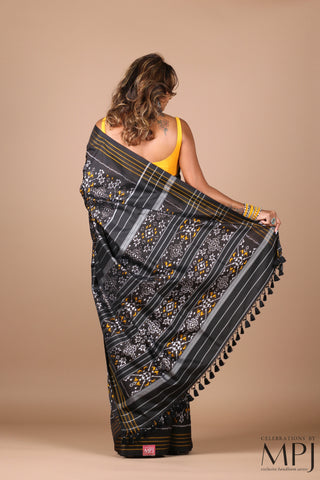 Black Handloom Silk Single Ikkat Pochampally Saree