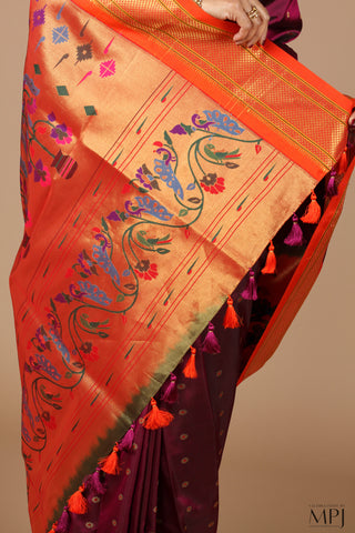 Burgundy Pure Silk Kadiyal Paithani Saree