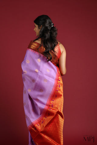 Lavender Ganga-Jamuna Handloom Silk Gadwal Saree