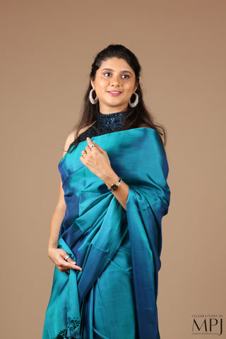 Peacock Blue Plain Handloom silk Kanjivaram Saree with Stitched blouse