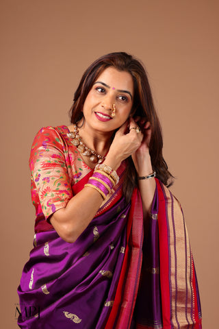 Dark-Deep Magenta Handloom Pure Silk - Maharani Yeola Paithani Saree with Stitched Blouse